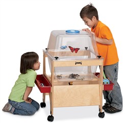 Critter Cove Science Observation Table
